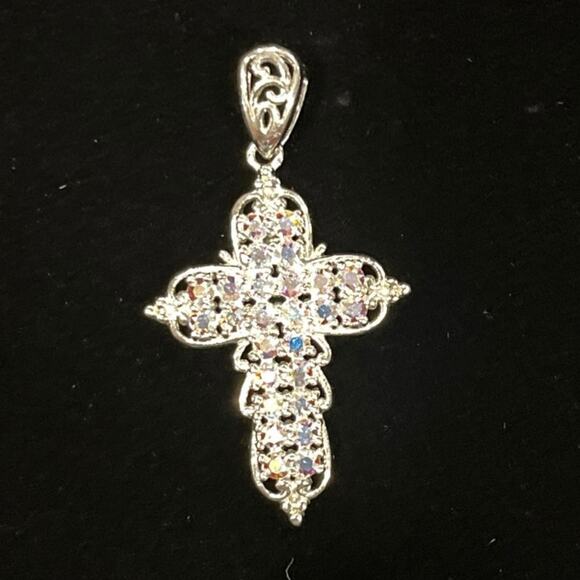 J Francis Jewelry - Sterling Silver Cross Religious Christian Pendant Crafted w/ Swarovski Crystals